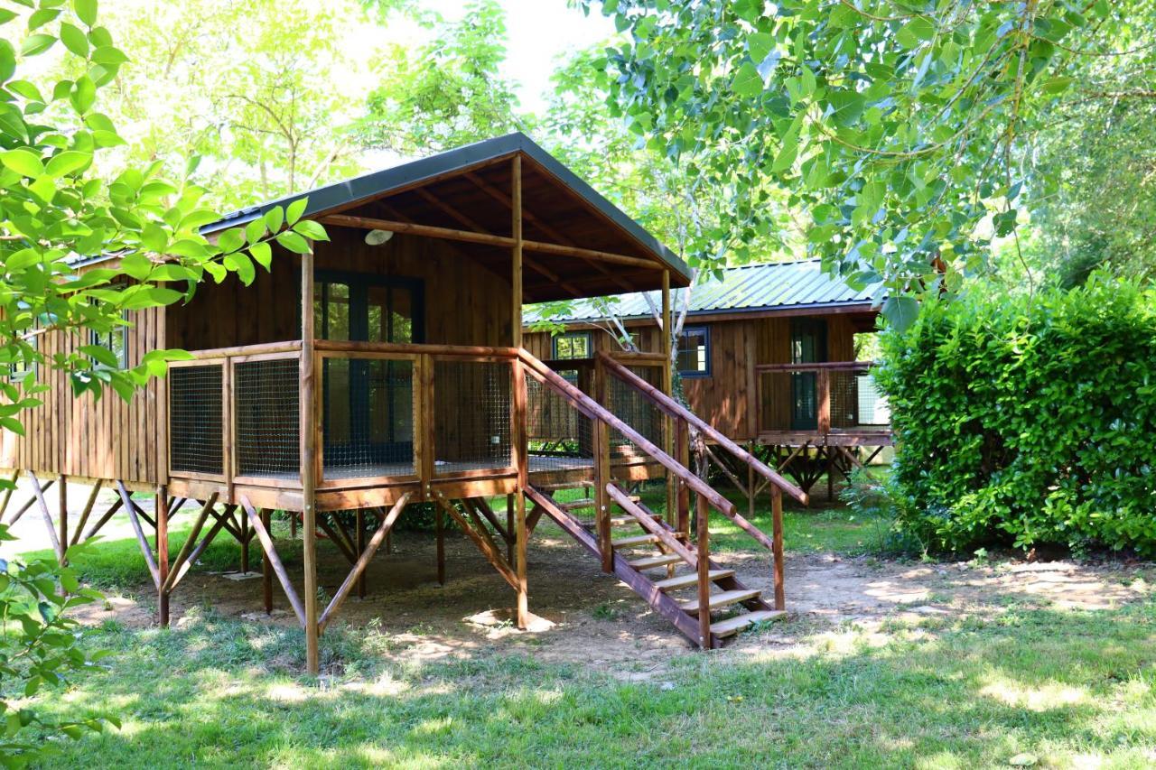 Camping Le Mouliat Hotel Moncrabeau Exterior foto