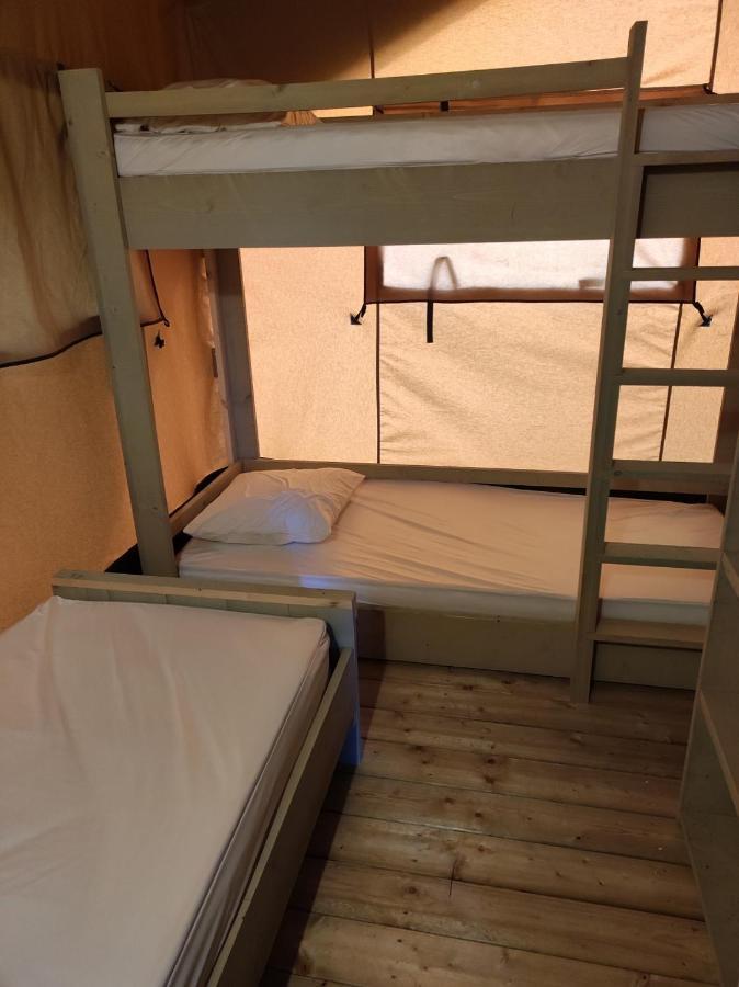 Camping Le Mouliat Hotel Moncrabeau Exterior foto