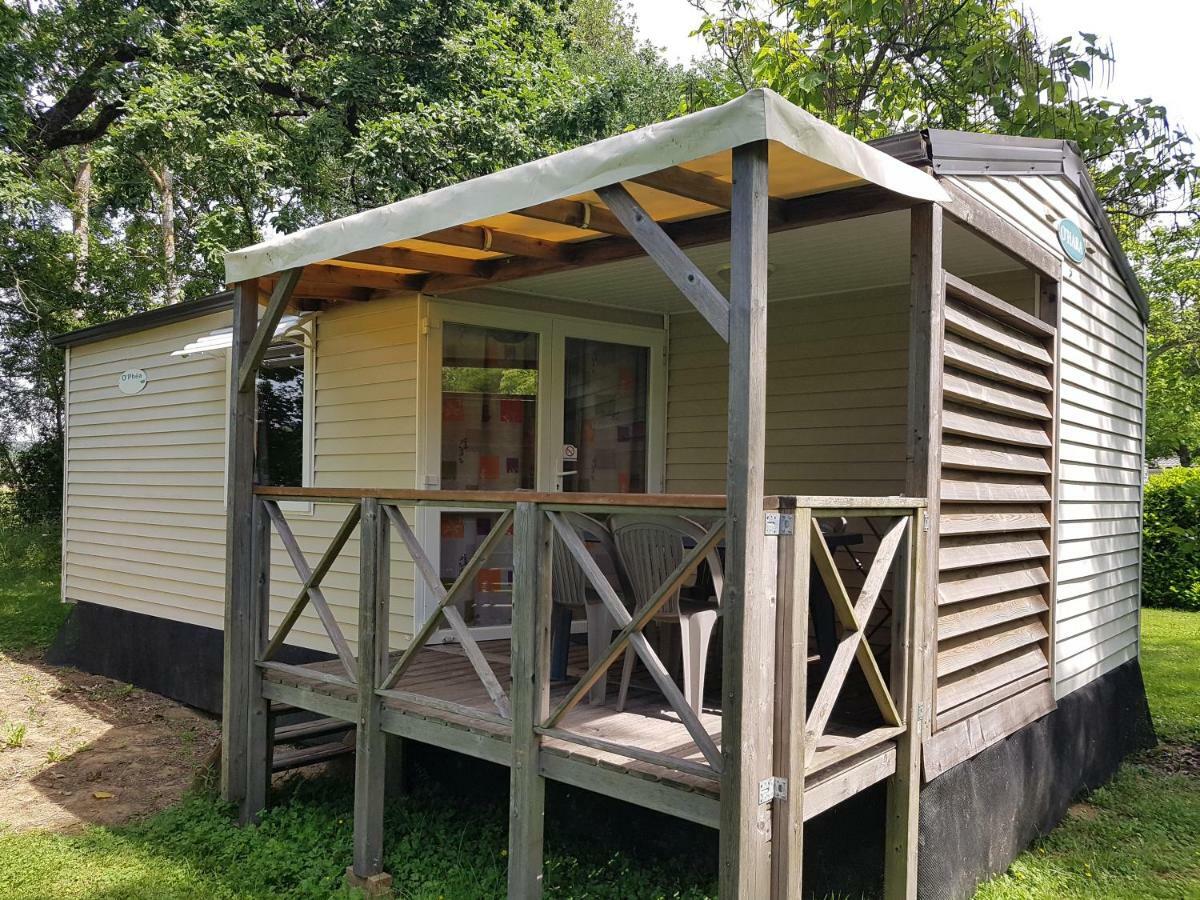 Camping Le Mouliat Hotel Moncrabeau Exterior foto
