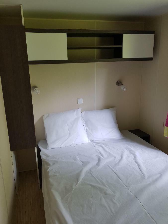 Camping Le Mouliat Hotel Moncrabeau Exterior foto