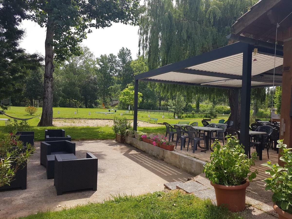 Camping Le Mouliat Hotel Moncrabeau Exterior foto
